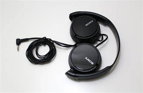 Casque Sony ZX110 Avec Fil Noir (MDRZX110APBC1E)