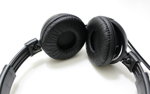 casque-audio-filaire-commande-micro-integre-smartphone